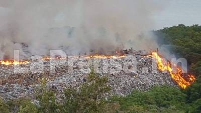 El incendio comenzó desde el pasado lunes, pero las labores continúan.