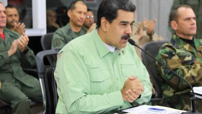 Maduro se reunió con alto mando militar.