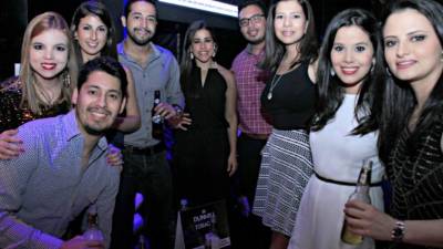Javier y Anamaría Mendoza, Kathie Kafati, Héctor Bustillo, Fernanda Rodríguez, José Caraccioli, Andrea Avelar, Gaby Pumpo y Sofie Hepburn.