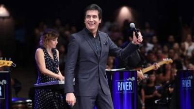 Dante Gebel es pastor de la iglesia River Church.