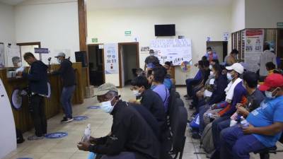 Se amplía hasta la madrugada el horario de atención a los hondureños retornados.