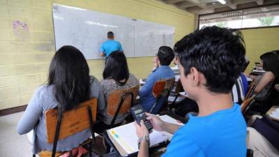 Los colegios comunitarios de Massachusetts han visto una reducción en el registro de estudiantes de primer año latinos y afroamericanos el pasado otoño, un reflejo de las vicisitudes económicas en estas comunidades, las más afectadas por la pandemia de covid-19.