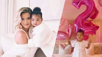 Ninguna cuarentena impediría que una Kardashian-Jenner celebrara al máximo el cumpleaños de uno de sus hijos, como fue el caso de Khloé, quien festejó a su pequeña True tirando la casa por la ventana, aunque solo fueran ellas y Tristan en casa.