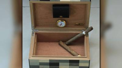 Para los amantes de los puros, esta caja con temporizador.