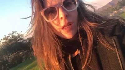 Varias personas se han visto afectadas por los incendios en California, entre ellas Kate del Castillo, quien por órdenes de las autoridades se vio obligada a abandonar su casa.// Foto redes Kate.