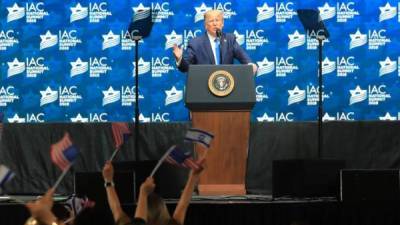 El presidente de los Estados Unidos durante su discurso en la Cumbre Nacional del Consejo Israelí Americano.