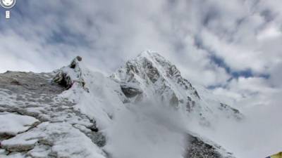 Google ofrece imágenes panóramicas de 360 grados del Everest.