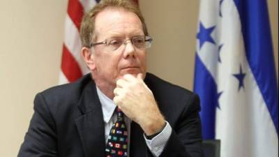 El embajador dijo que decisión se tomará hasta enero de 2018