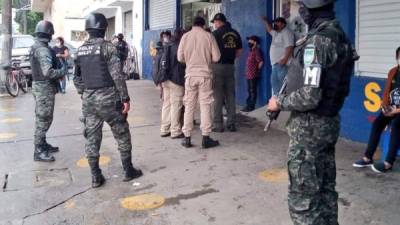 Agentes de la Lucha Contra el Narcotráfico y otras entidades de seguridad y a nivel sanitario conforman la operación.
