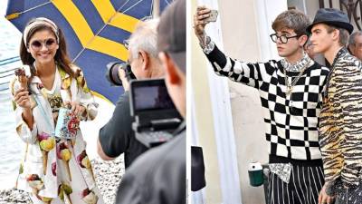 Son protagonizadas por hijos de famosos de entre 18 y 22 años.