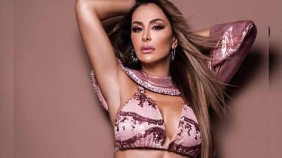 Ninel Conde ha comenzado a compartir sus rutina durante esta cuarentena.