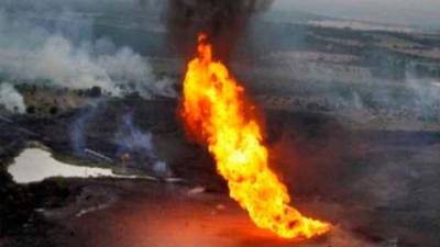 El incendio estaba contenido este domingo por la mañana, según confirmaron.