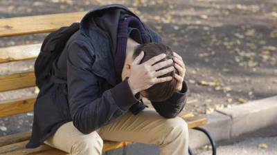 'Tú sabrás a qué le das más importancia: A tu salud o a tu fantasía de ascender en esa empresa', le sentencia la Doctora Corazón.