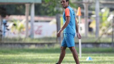 Nicolás Cardozo realizó sesiones fuera del grupo.