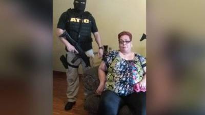 La exjefa de Control de Ingresos Ada Muñoz detenida en San Pedro Sula.