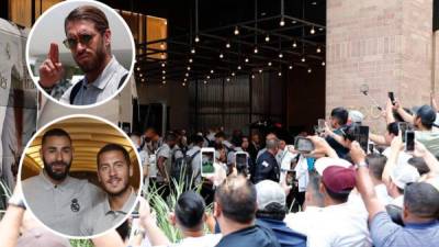 El Real Madrid ha llegado este día a Houston, Estados Unidos, para participar en varios partidos de pretemporada. Miles de aficionados llegaron al hotel de concentración para recibirlos y tomarse fotografías con los jugadores. Fotos: Realmadrid.com