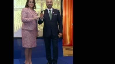 La canciller María Dolores Agüero y el embajador Pierre Christian Soccoja.