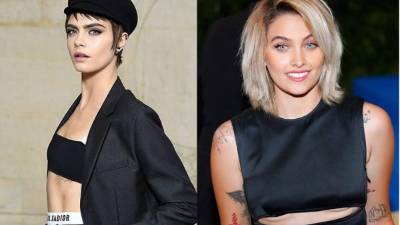 Cara y Paris Jackson (d) son amigas desde hace varios años, pero su relación se ha estrechado en los últimos meses.// Foto Instagram/archivo.