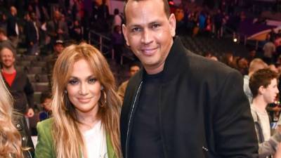 Jennifer López y Alez Rodríguez.