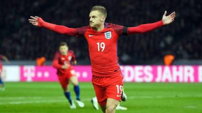 Jamie Vardy añadió un nuevo capítulo a su temporada de ensueño con este espectacular golazo de tacón.