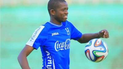 Boniek se alista para jugar la Copa Oro con la Bicolor.