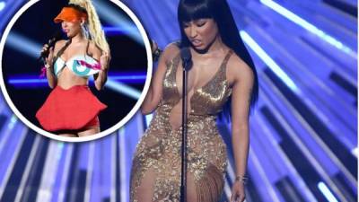 El momento en que Nicki Minaj insultó a Miley Cyrus luego de recibir su premio.