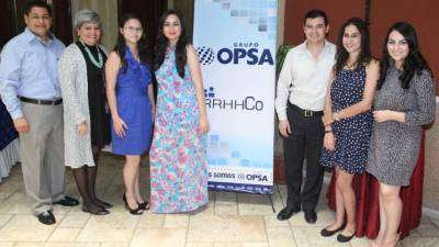 Héctor Suazo, Arlene Castellón, Loany Sagastume, Carmen Sánchez, Wilson Gámez, Ligia Ortega y Zenia Bohórquez.