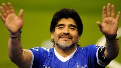 Seguidores de Maradona celebran su cumpleaños en las redes sociales.