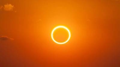 La NASA advierte que eclipse solar anular no se debe de observar directamente, pues el sol no está totalmente oculto.