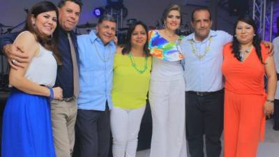 Gloria Cubas, Fredy Pineda, Roberto Rodríguez, Alba Álvarez, Lilian Caballero, Ernesto Alonso Rojas y Lisseth García , presidenta del Colegio de Periodistas de Honduras capítulo noroccidental.