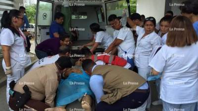 Los heridos fueron trasladados al centro asistencial del sector.