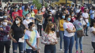 Cada año son miles los aspirantes que buscan ingresar a estudiar en la Unah.