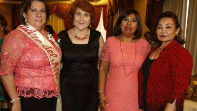 Las socias del Club Internacional de Mujeres.