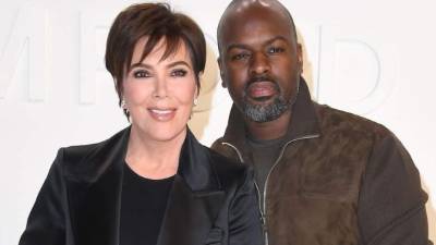 Kris Jenner y su novio Corey Gamble.