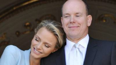 Charléne y Alberto de Mónaco.