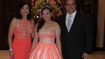 Lilian Molina, Andrea Valeria Ortiz y Ángel Ortiz