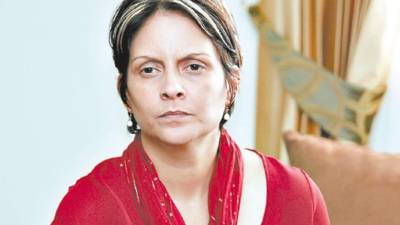 La abogada Cálix sustituye al coronel retirado Isaac Santos, quien habría pedido su retiro de ese cargo.