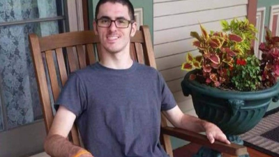 Peter Byrne es un fiel aficionado al PlayStation.