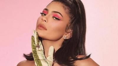 Kylie Jenner vendió más de la mitad de su empresa a la multinacional de belleza Coty.