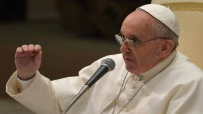 El papa Francisco celebrará una misa el 24 de marzo en el Vaticano en honor del arzobispo salvadoreño Oscar Romero. Foto archivo/AFP