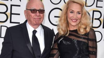 El magnate estadounidense Rupert Murdoch y la actriz y ex modelo Jerry Hall.