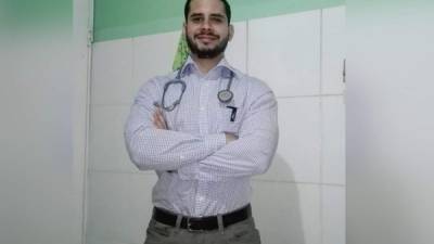 Foto en vida del doctor Rolando Campos.