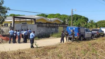 En esta vivienda supuestamente hay armas, munición y una camioneta, la cual habría sido utilizada durante la masacre.