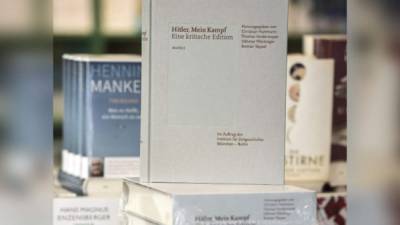 Edición crítica de “Mein Kampf” de Hitler.