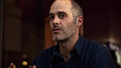 El cineasta falleció a los 40 años este viernes 11 de agosto en Londres.// Foto redes.