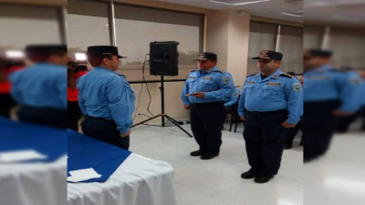 Mando. Marlon Lagos (derecha) es el nuevo jefe de la DPI en SPS.