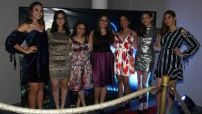Alejandra Ferrera, Gina Castro, Abdy Brito, Josselyn Mata, Adriana Ortiz e Isabella Aguilar.