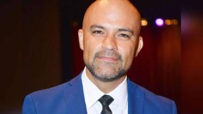 El periodista y presentador del noticiero de Univision 41 falleció este sábado 06 de abril tras varios años de batalla contra el cáncer. Tenía 40 años.
