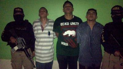 Los detenidos fueron identificados como Edwar Josue Chávez (18), David Enrique Luna Rodíguez (19) y Carlos Antonio Montoya Martínez (17).