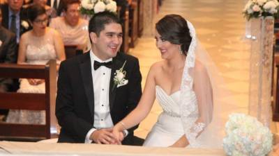 Juan Carlos Ponce Gómez y Eva Jacqueline Collier Chávez.